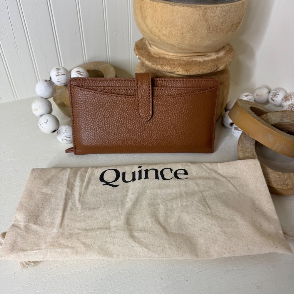 Quince Italian Pebbled Leather Bifold Wallet Cognac Brown with Card Insert